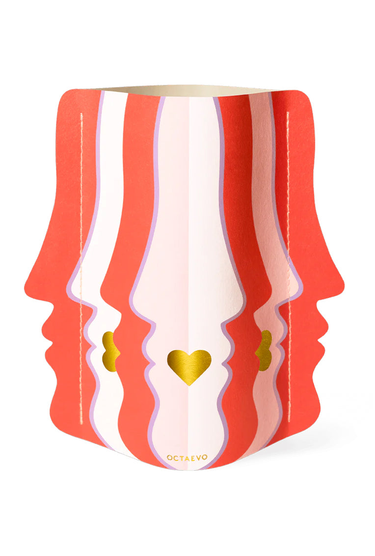 Mini paper vase Octaevo, "Beso"