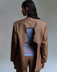 blazer oversized, blazer con hombreras, blazer con inspiración en René Magritte, arte, René Magritte, blazer para mujer, blazer para hombre, regalo para mujer, regalo para hombre, diseño mexicano, marca mexicana, hecho a mano, hecho en México