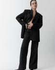blazer oversized, blazer con hombreras, blazer con inspiración en René Magritte, arte, René Magritte, blazer para mujer, blazer para hombre, regalo para mujer, regalo para hombre, diseño mexicano, marca mexicana, hecho a mano, hecho en México
