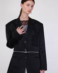 blazer con cierres metálicos, blazer con hombreras, blazer para mujer, blazer para hombre, blazer 2 en 1, blazer cropped, blazer con bolsillo y detalle de llave encapsulada, blazer oversized, diseño mexicano, hecho a mano, hecho en México